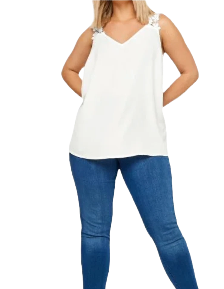 Women's Plus Size Sleeveless Floral Trim Cami in White (Imperfect)
